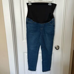 Loft maternity jeans, size 10 excellent condition stretchy part is silky, cute!